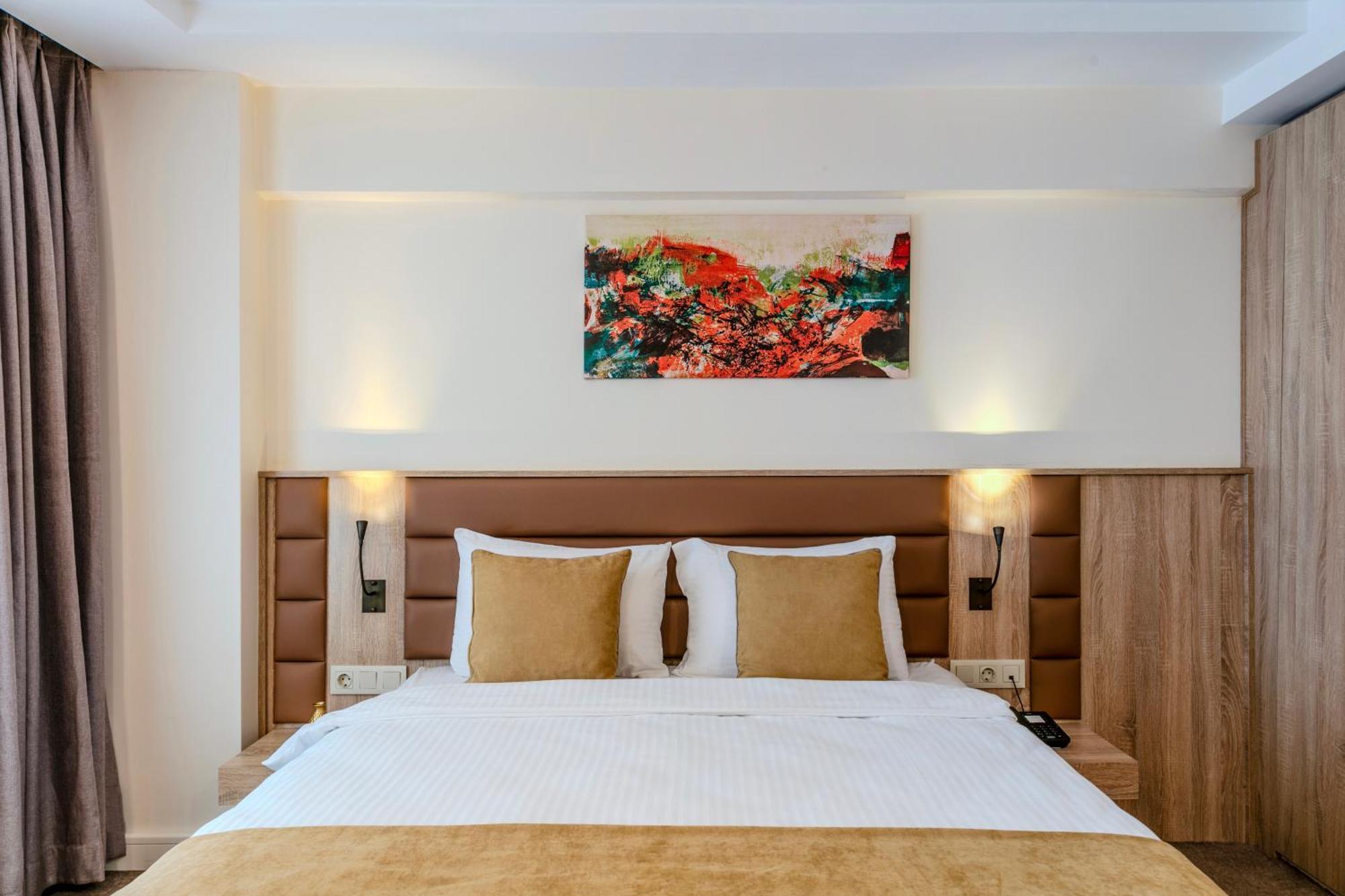 Roys Hotel & Suites Provincia di Provincia di Istanbul Esterno foto