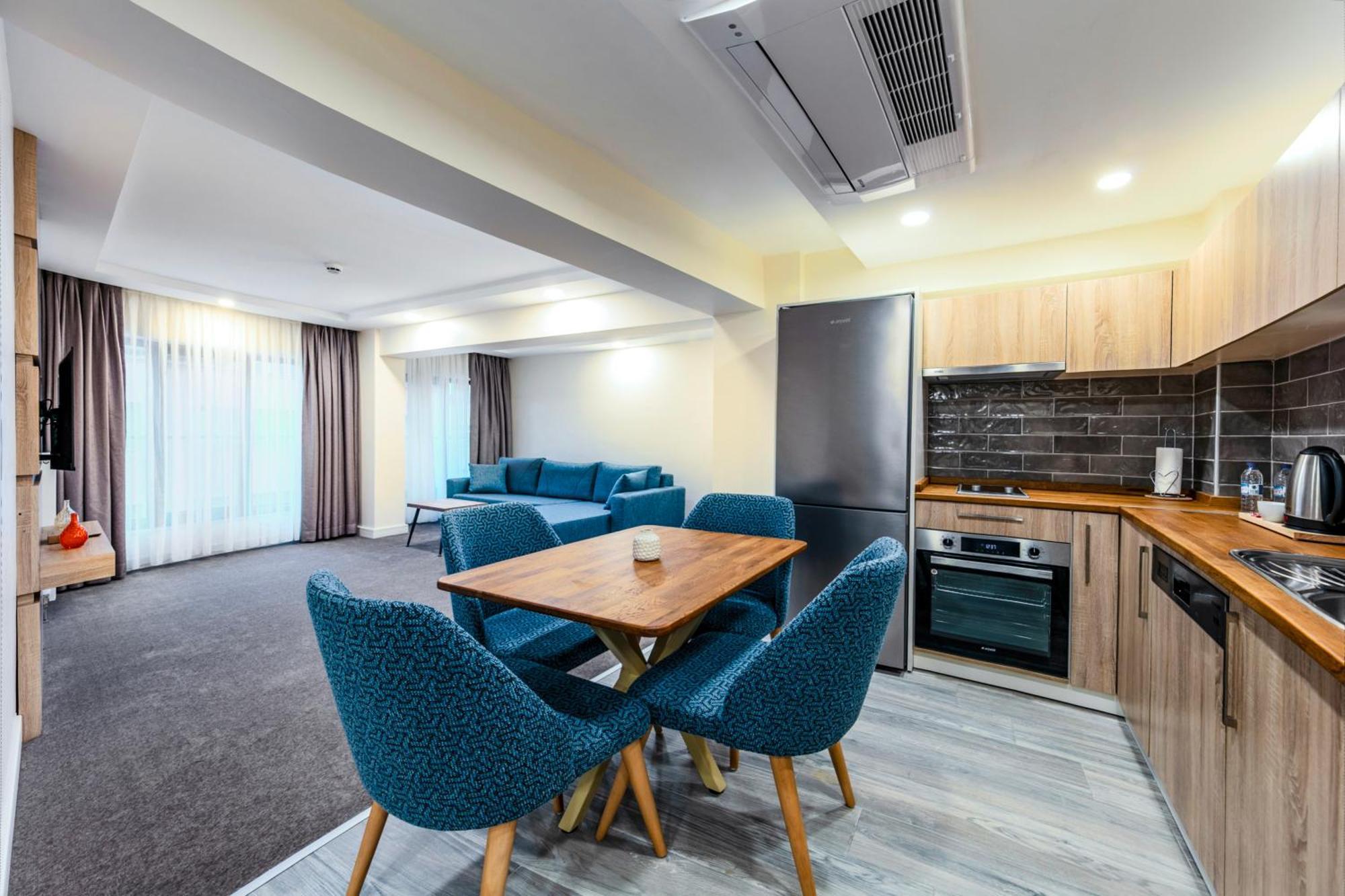 Roys Hotel & Suites Provincia di Provincia di Istanbul Esterno foto