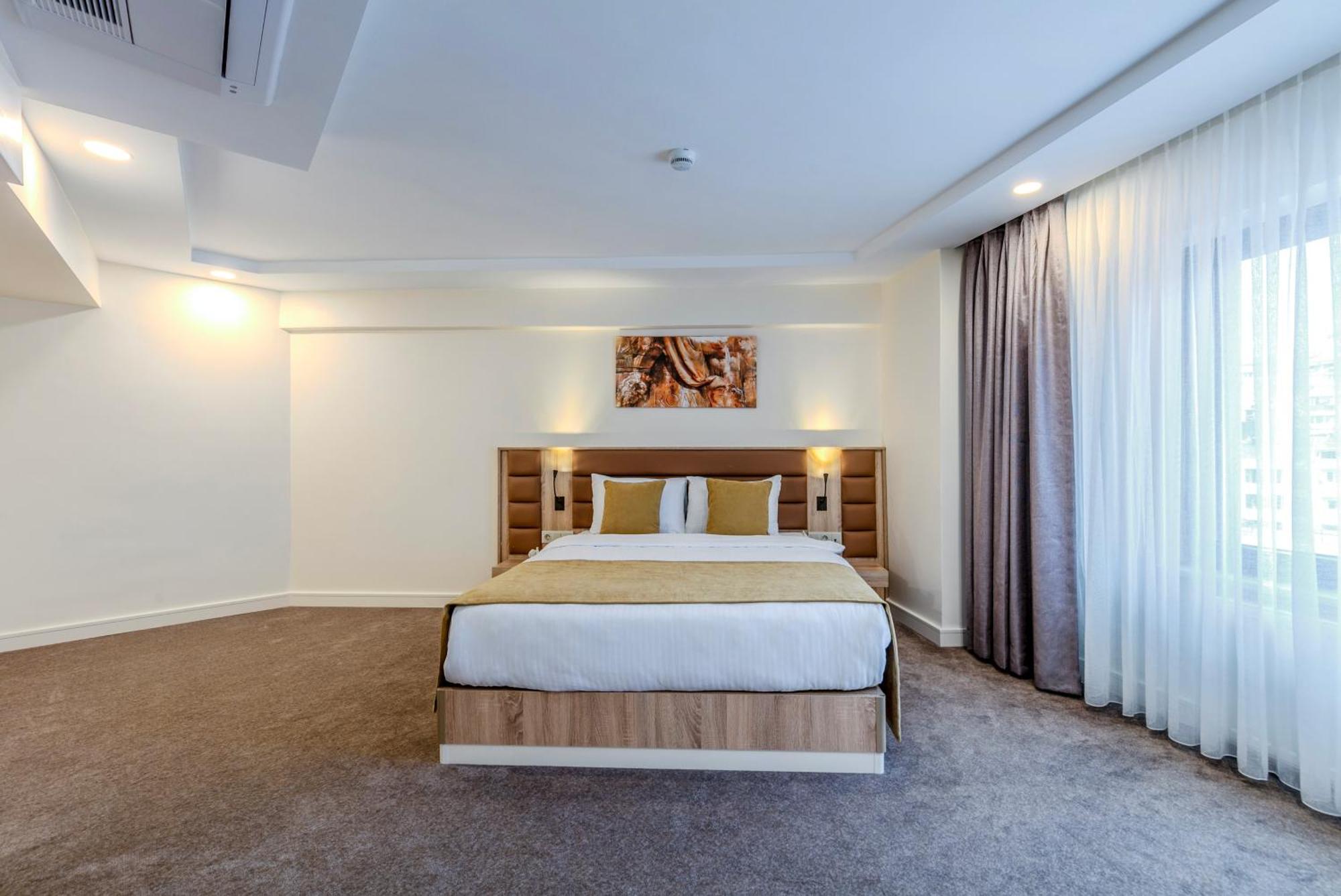 Roys Hotel & Suites Provincia di Provincia di Istanbul Esterno foto